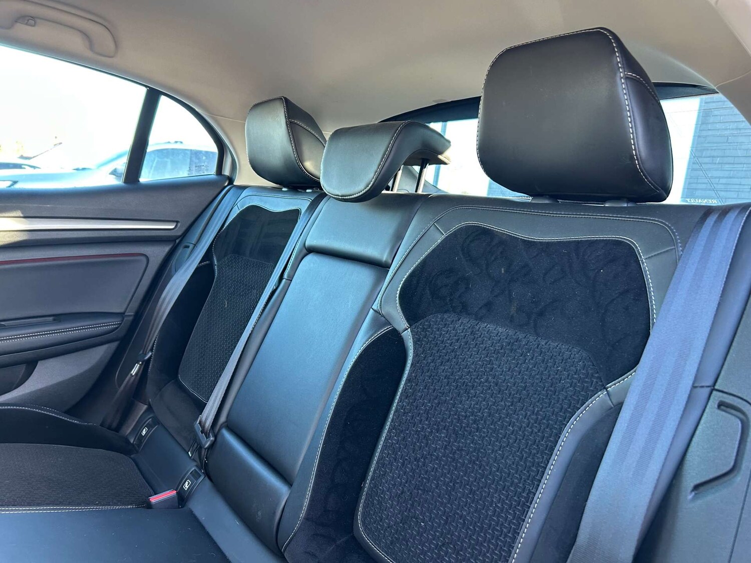 Used Renault Megane 2017 for sale - 76223011: Photo 34