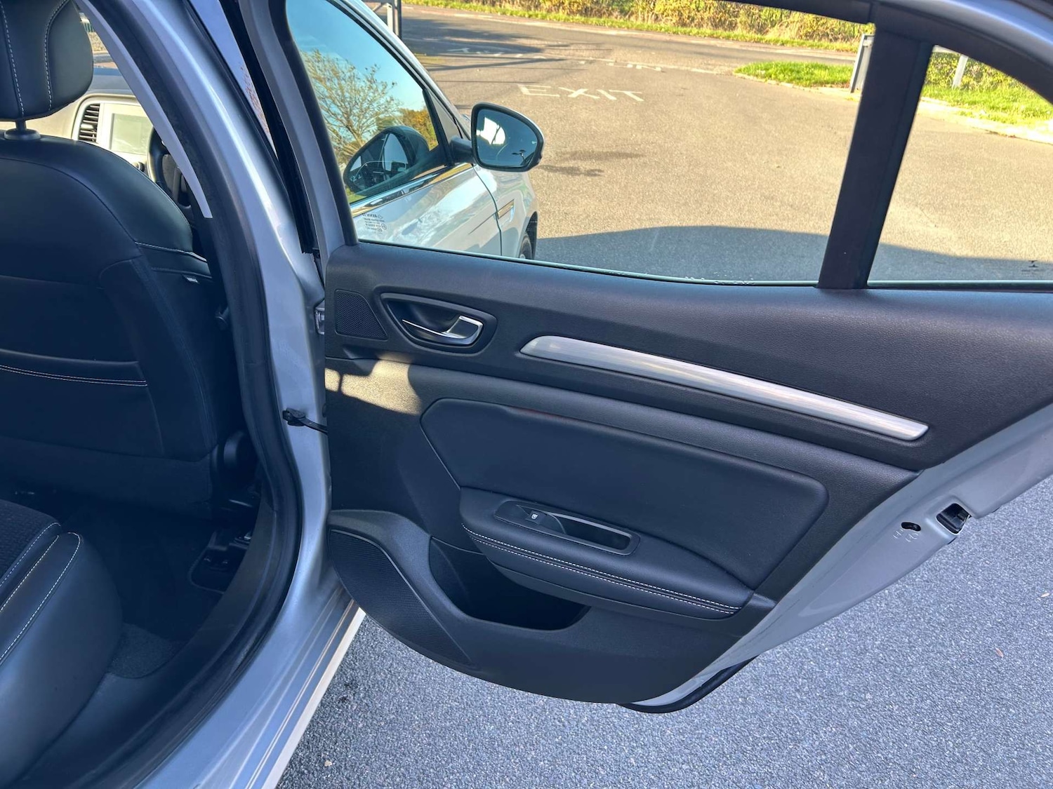 Used Renault Megane 2017 for sale - 76223011: Photo 39