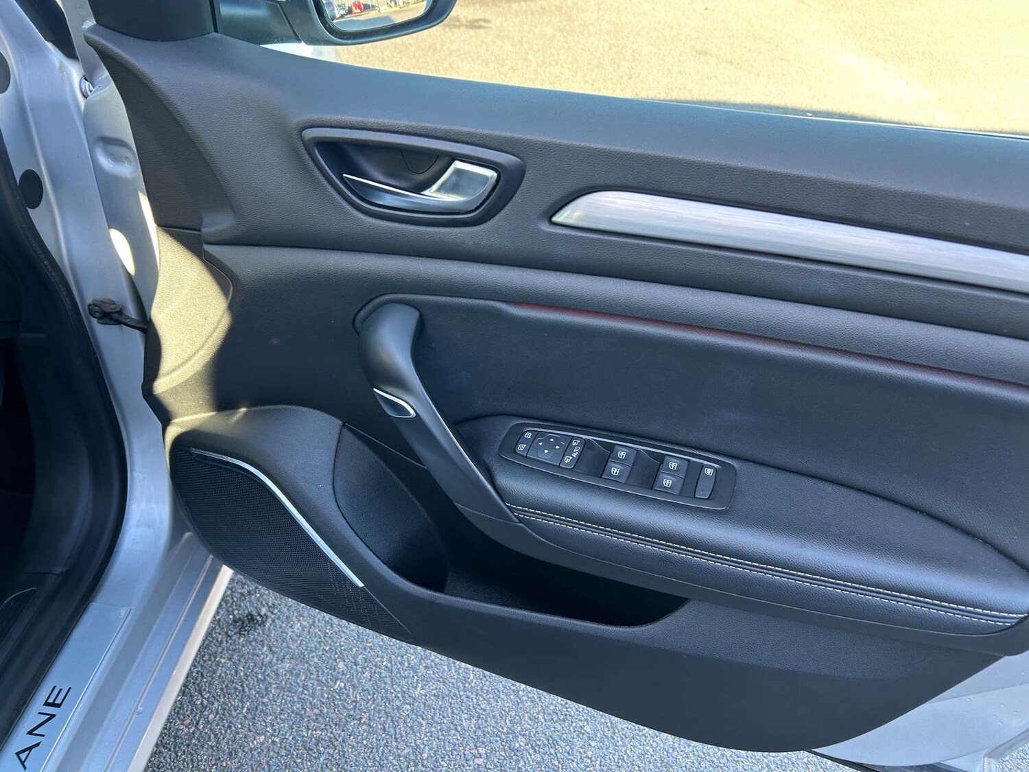 Used Renault Megane 2017 for sale - 76223011: Photo 44