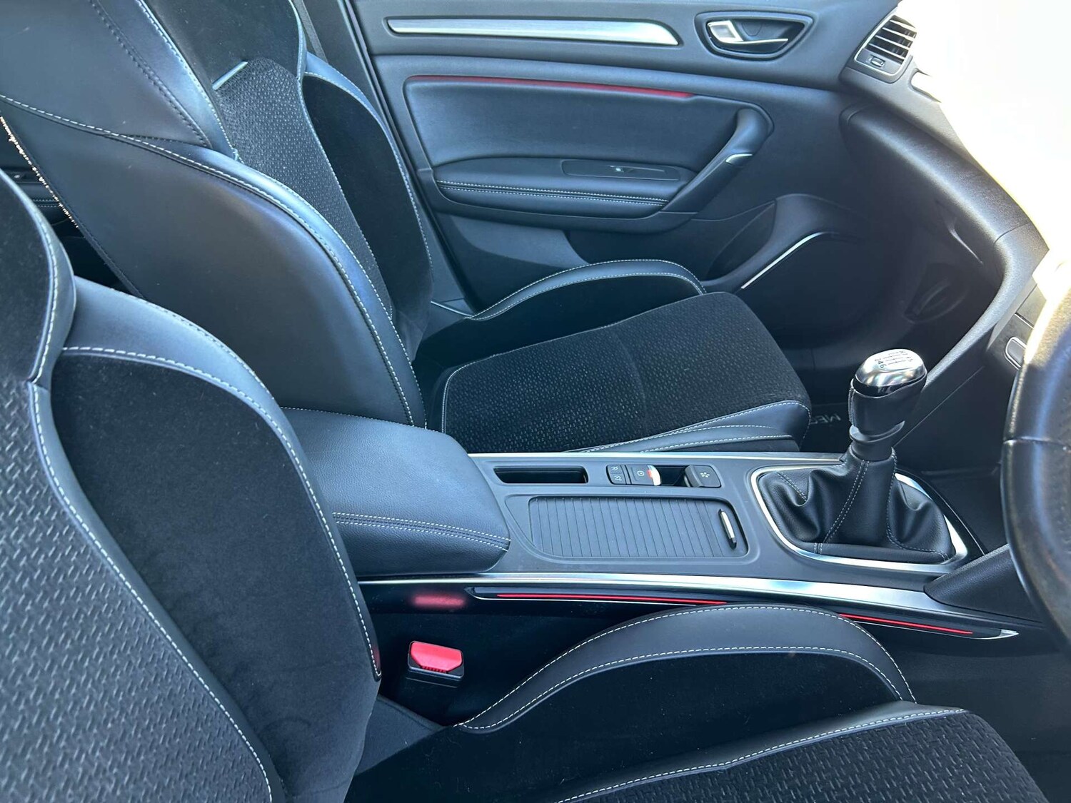 Used Renault Megane 2017 for sale - 76223011: Photo 49