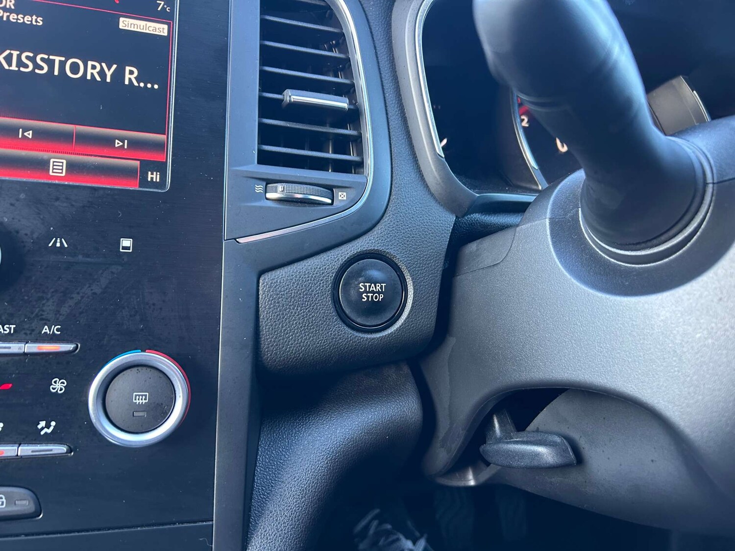 Used Renault Megane 2017 for sale - 76223011: Photo 57