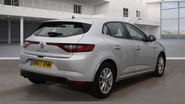 Used Renault Megane 2017 for sale - 76223011: Photo 5