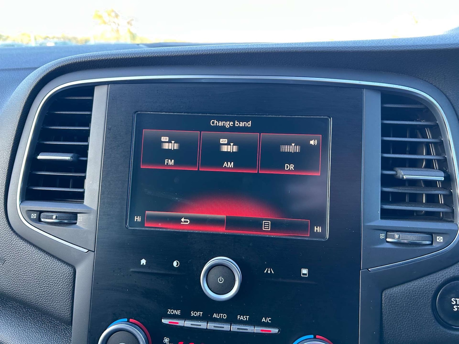 Used Renault Megane 2017 for sale - 76223011: Photo 61