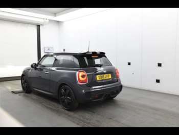 Used MINI Hatch 2018 for sale - 74884433: Photo