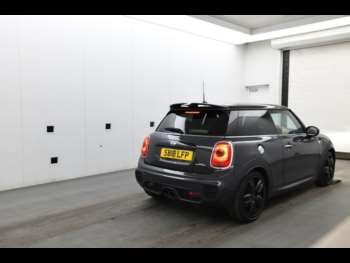 Used MINI Hatch 2018 for sale - 74884433: Photo