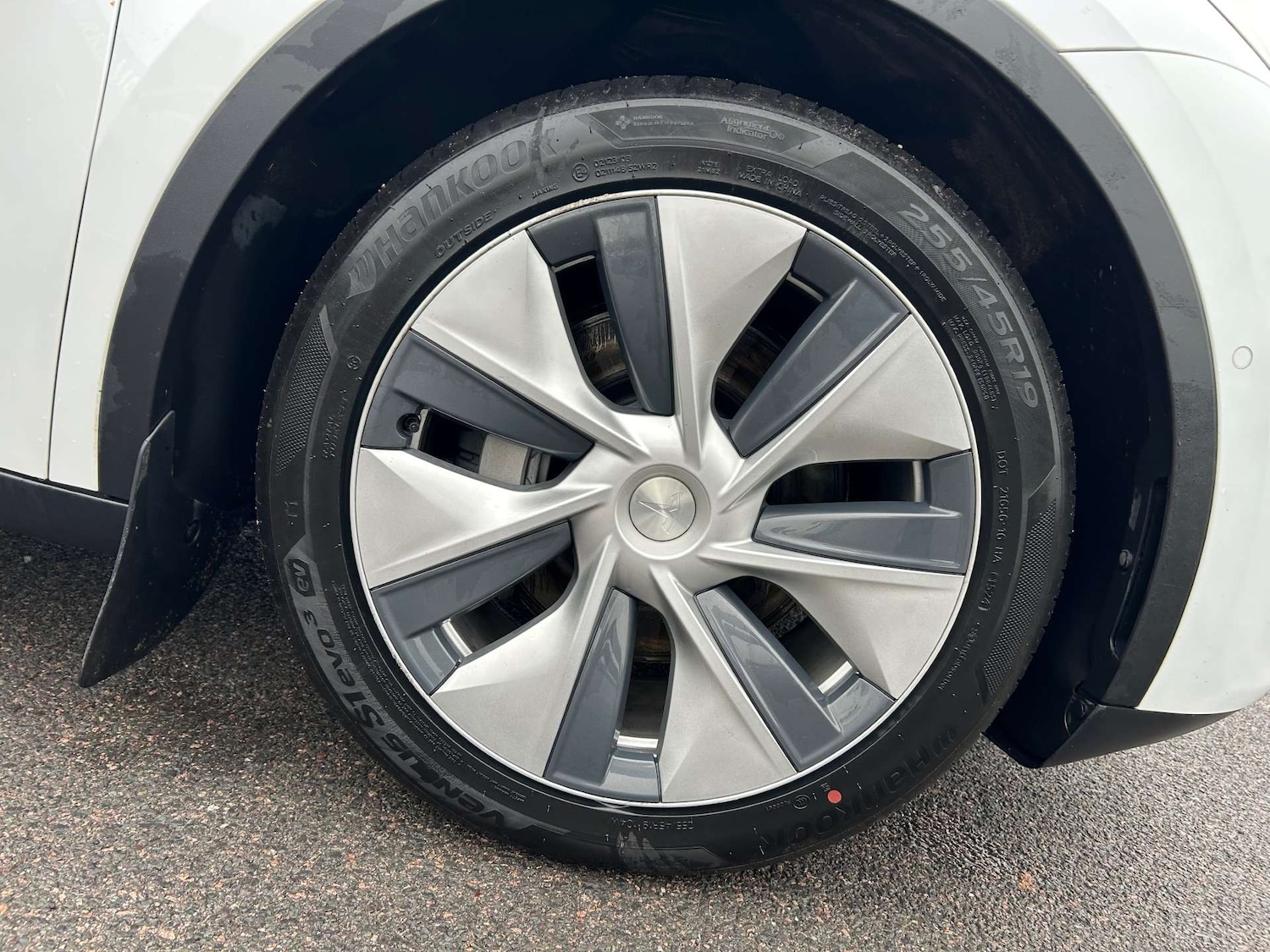 Used Tesla Model Y 2022 for sale - 76198700: Photo 12