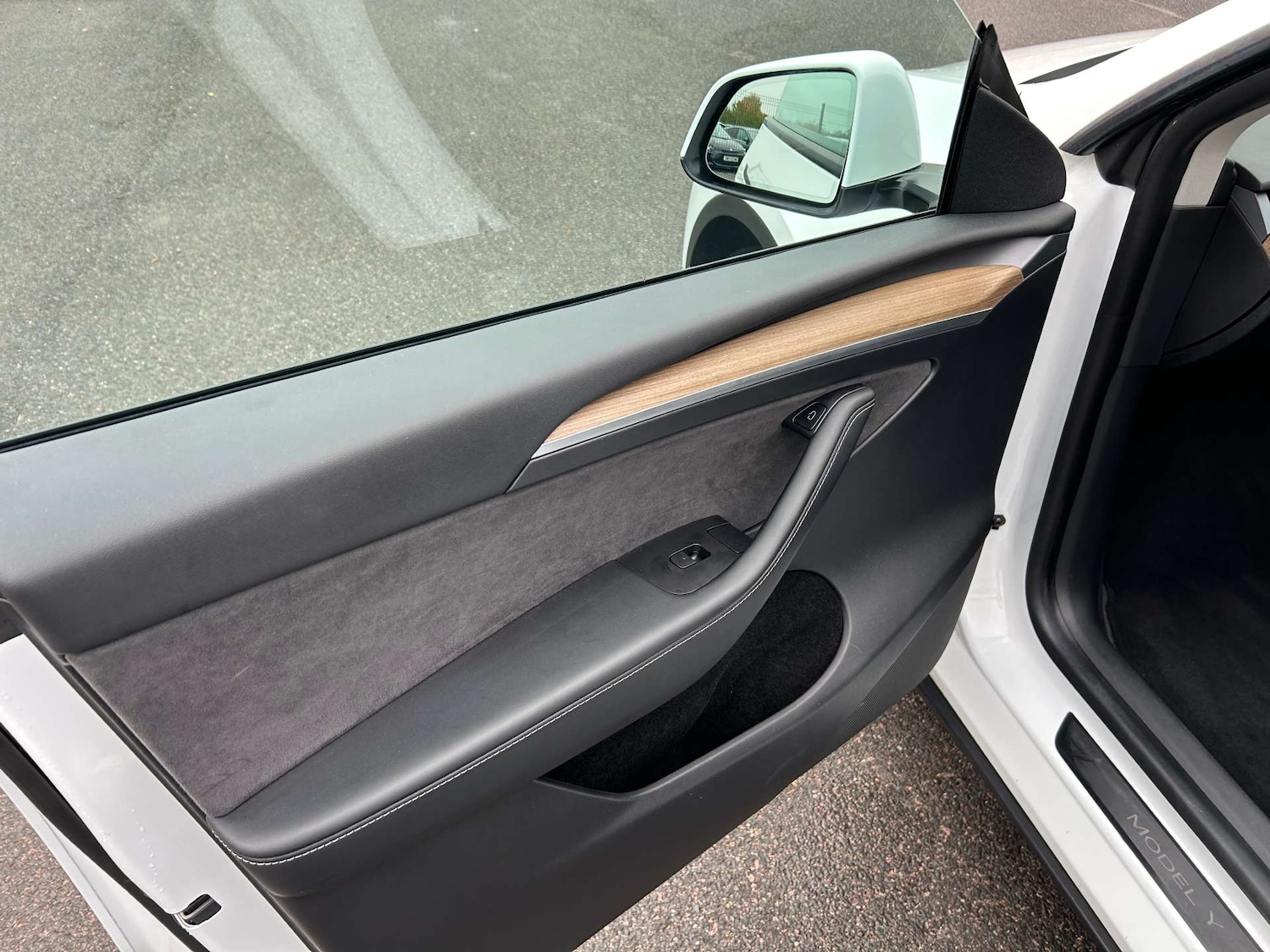 Used Tesla Model Y 2022 for sale - 76198700: Photo 31