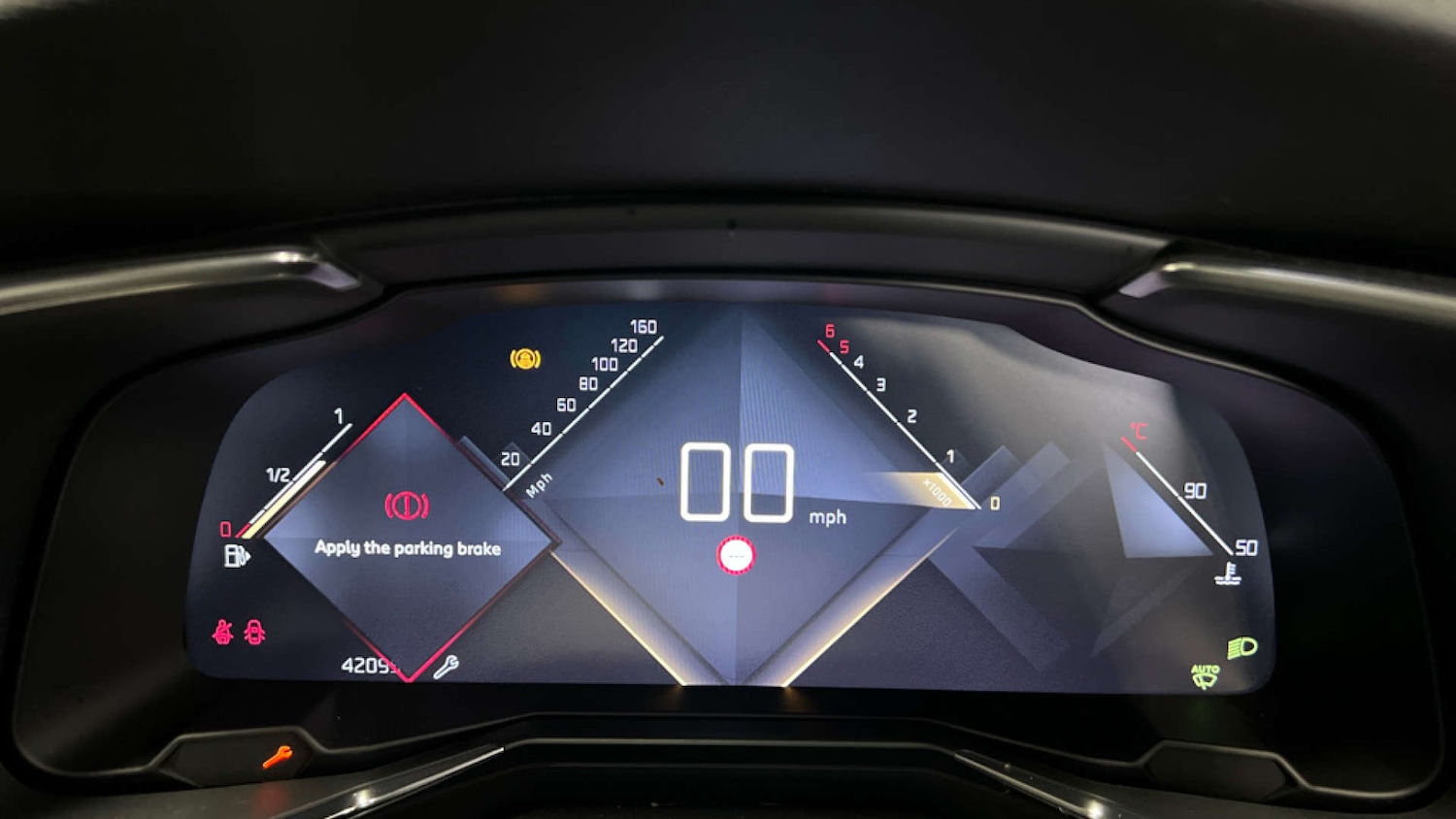 Used DS Automobiles DS 7 Crossback 2019 for sale - 77428243: Photo 21