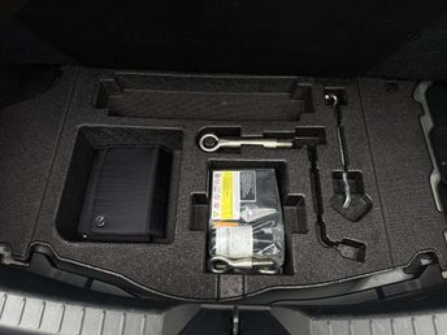 Used Mazda Mazda3 2019 for sale - 76601469: Photo 28