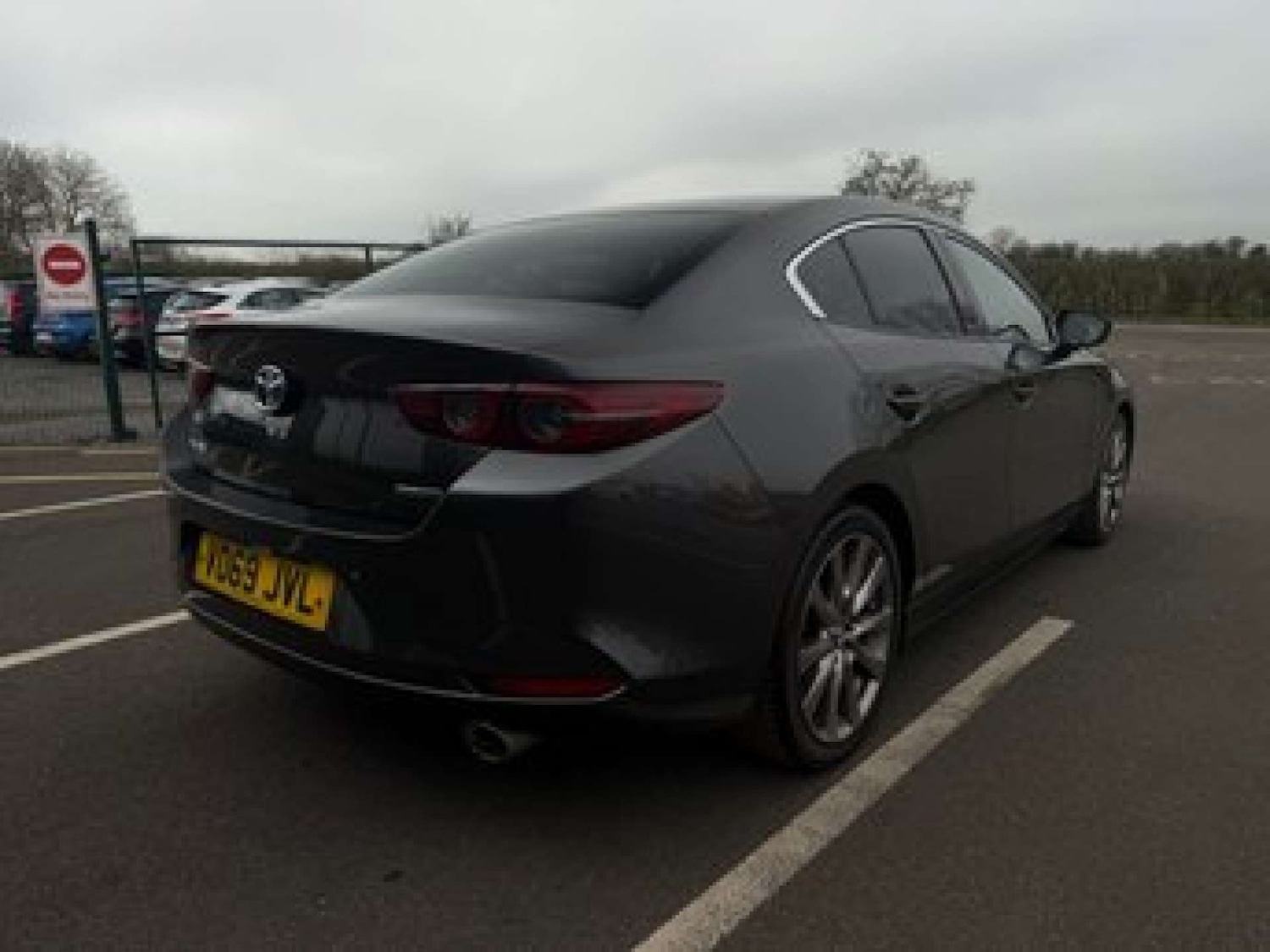Used Mazda Mazda3 2019 for sale - 76601469: Photo 4
