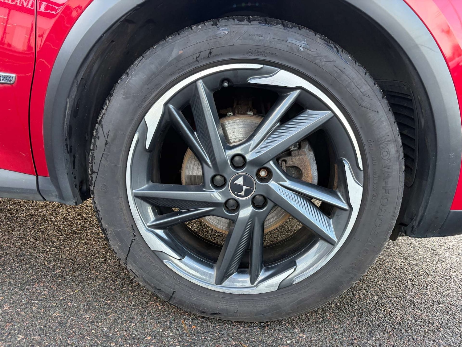 Used DS Automobiles DS 7 Crossback 2018 for sale - 76829898: Photo 11