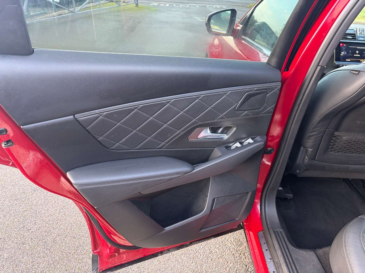 Used DS Automobiles DS 7 Crossback 2018 for sale - 76829898: Photo 19