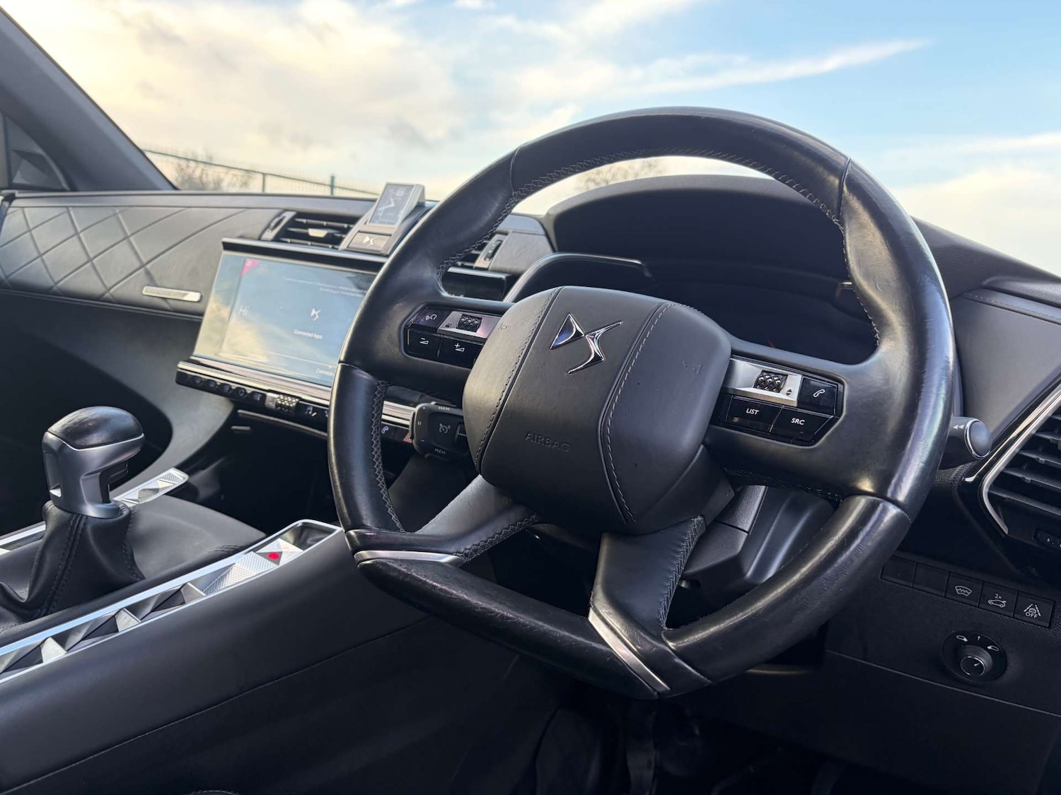 Used DS Automobiles DS 7 Crossback 2018 for sale - 76829898: Photo 43