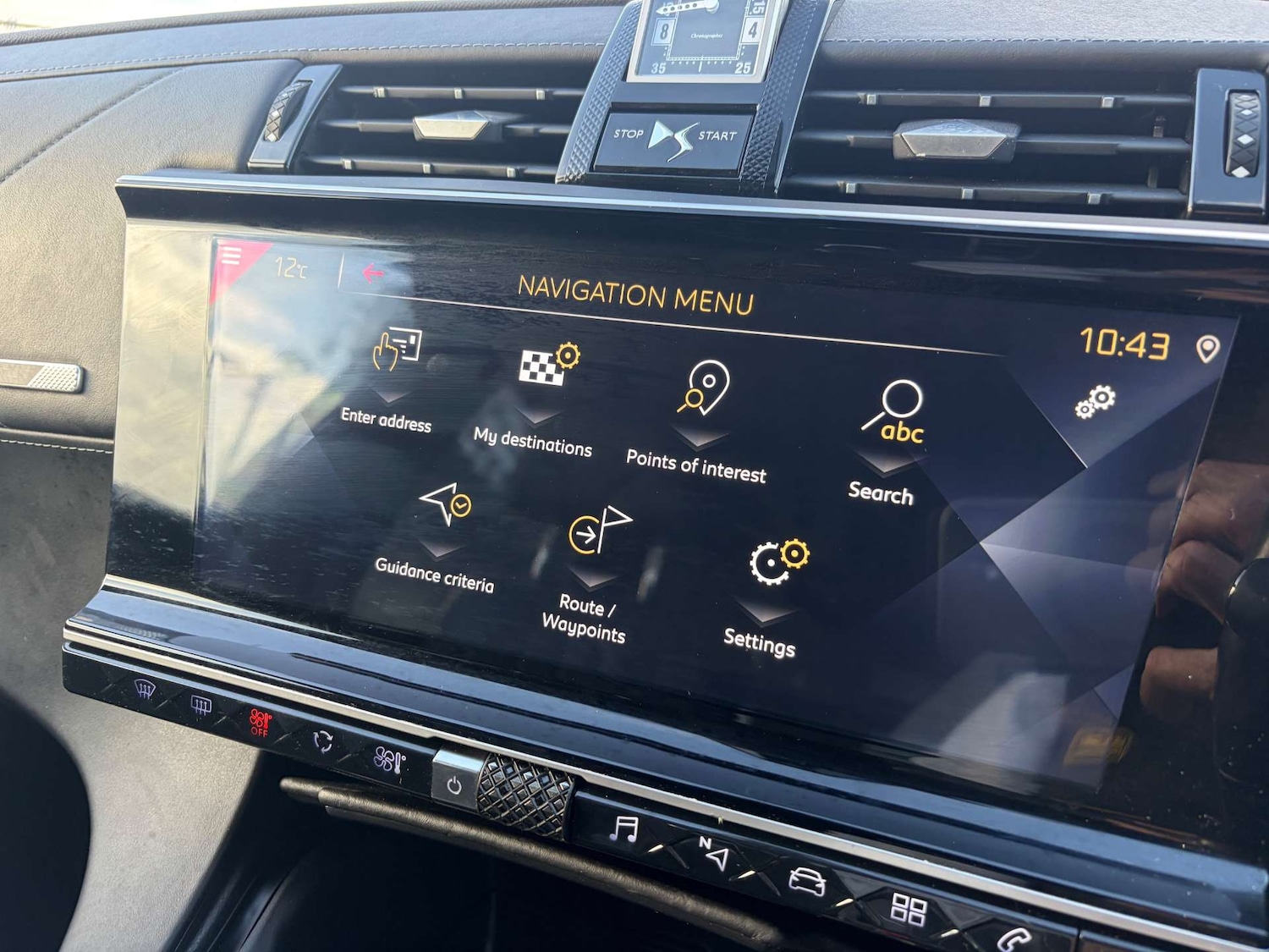 Used DS Automobiles DS 7 Crossback 2018 for sale - 76829898: Photo 55