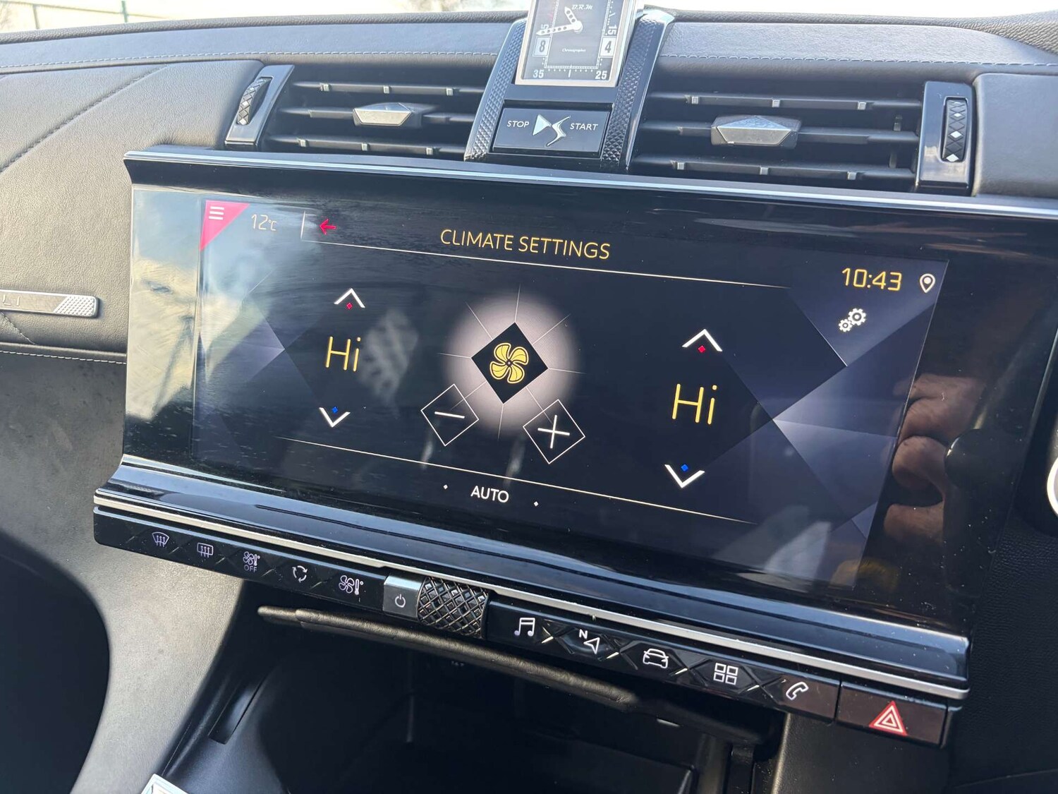 Used DS Automobiles DS 7 Crossback 2018 for sale - 76829898: Photo 57