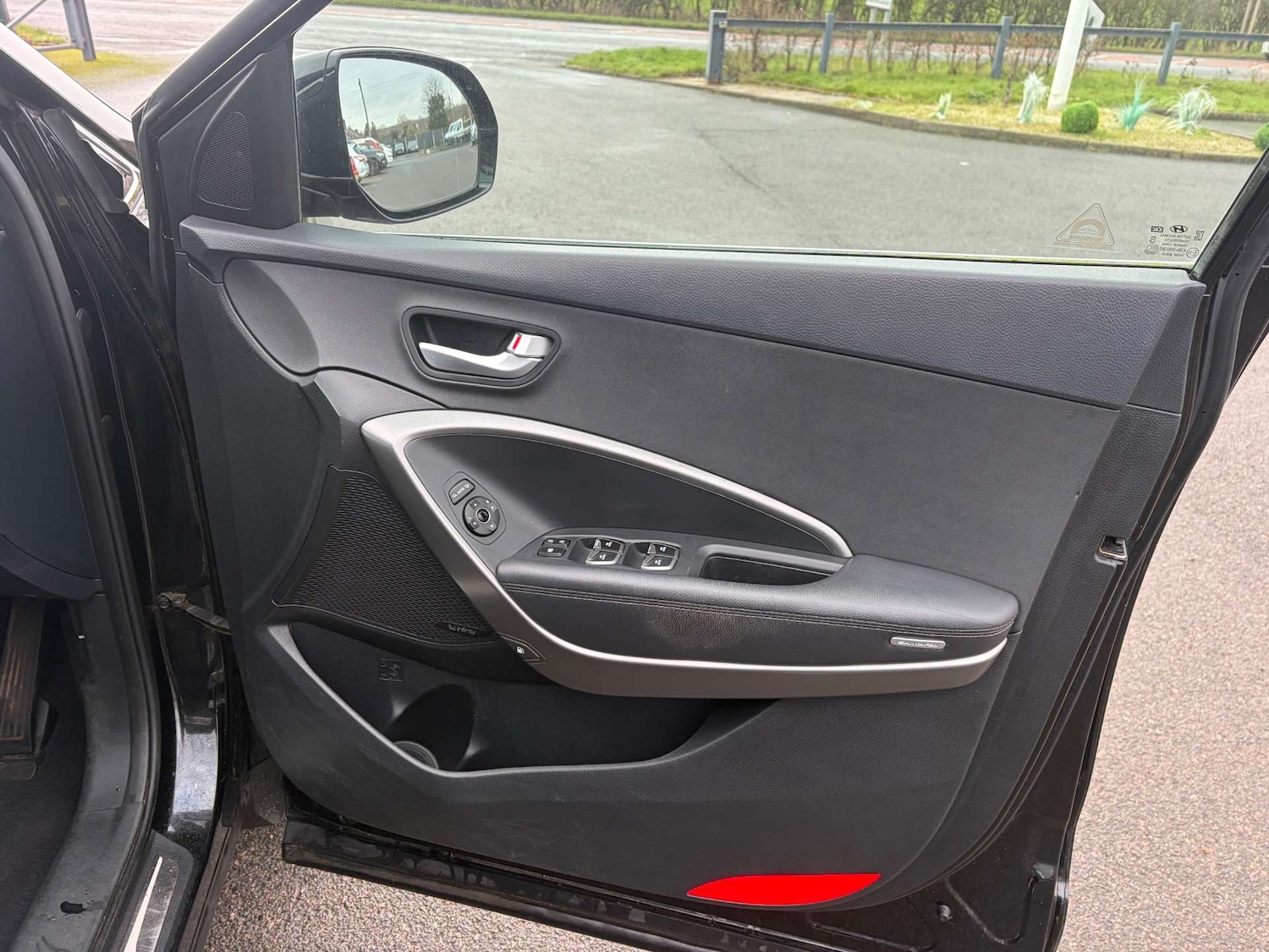 Used Hyundai Santa Fe 2018 for sale - 76979288: Photo 33