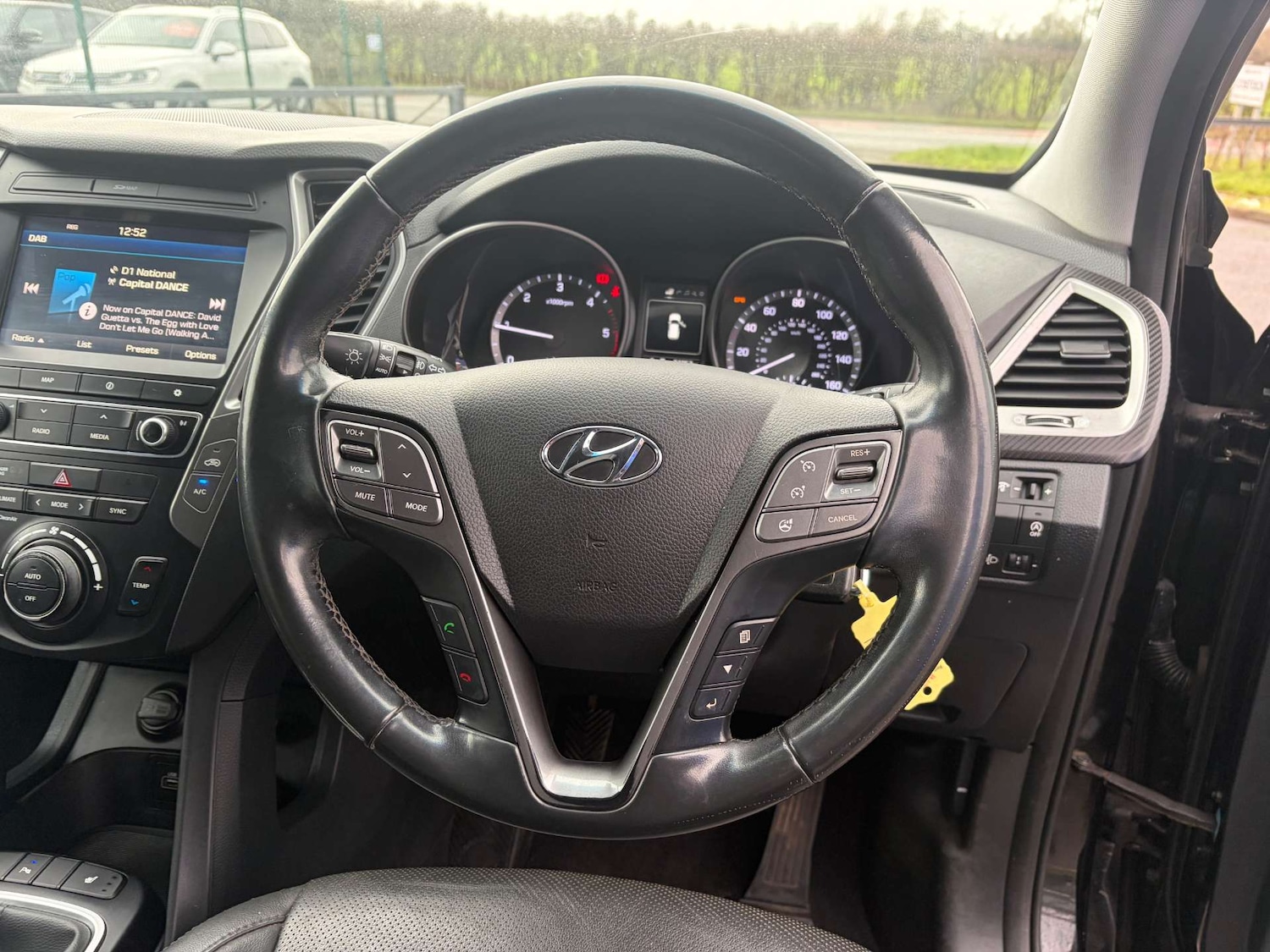 Used Hyundai Santa Fe 2018 for sale - 76979288: Photo 37