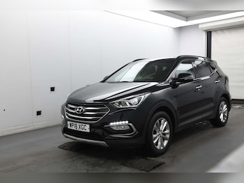 Used Hyundai Santa Fe 2018 for sale - 76979288: Photo
