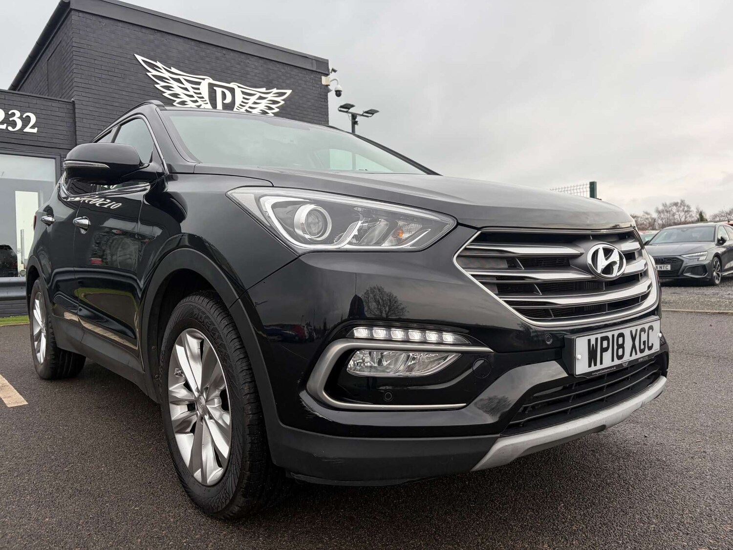 Used Hyundai Santa Fe 2018 for sale - 76979288: Photo 54