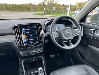 Used Volvo XC40 2021 for sale - 76223014: Photo