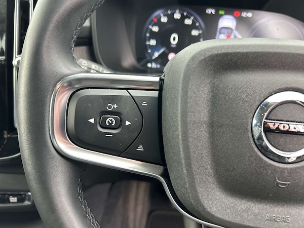 Used Volvo XC40 2021 for sale - 76223014: Photo 41