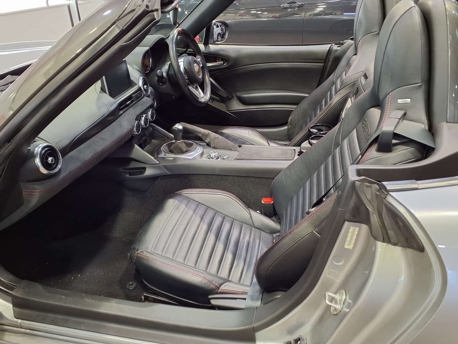 Used Abarth 124 Spider 2016 for sale - 77523386: Photo 16