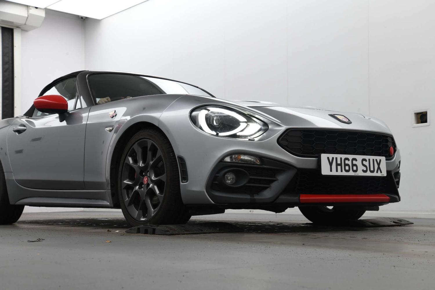 Used Abarth 124 Spider 2016 for sale - 77523386: Photo 7