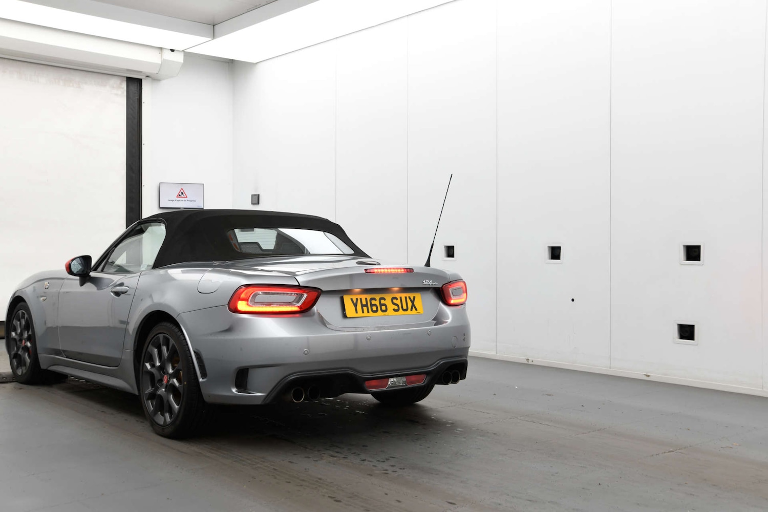 Used Abarth 124 Spider 2016 for sale - 77523386: Photo 9