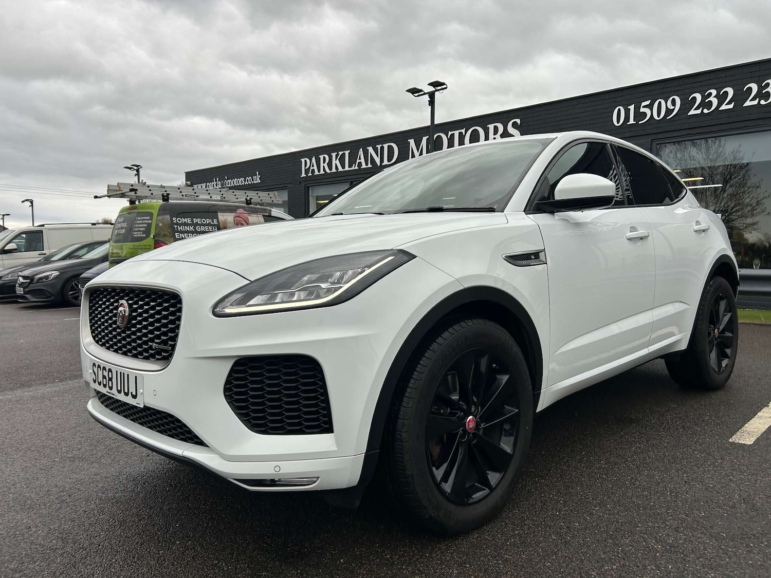 Used Jaguar E-Pace 2018 for sale - 77065400: Photo 4