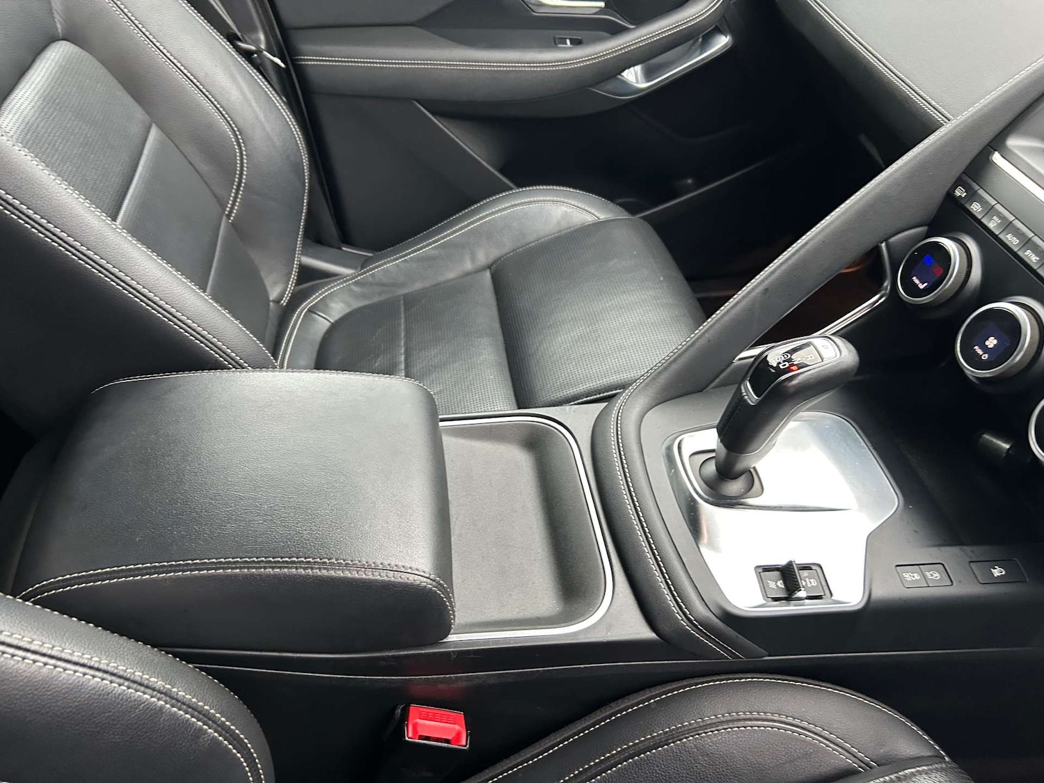 Used Jaguar E-Pace 2018 for sale - 77065400: Photo 47