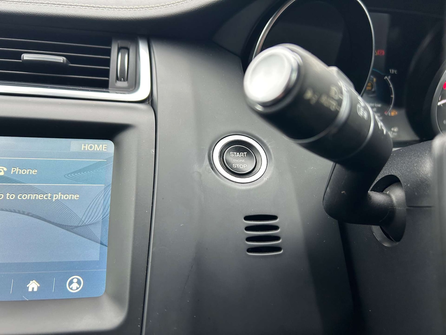 Used Jaguar E-Pace 2018 for sale - 77065400: Photo 61