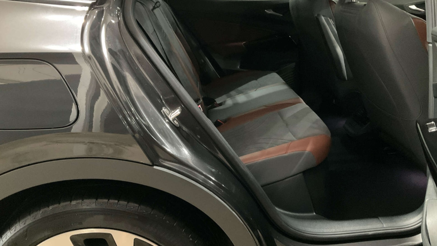 Used Volkswagen ID.4 2021 for sale - 77396738: Photo 9