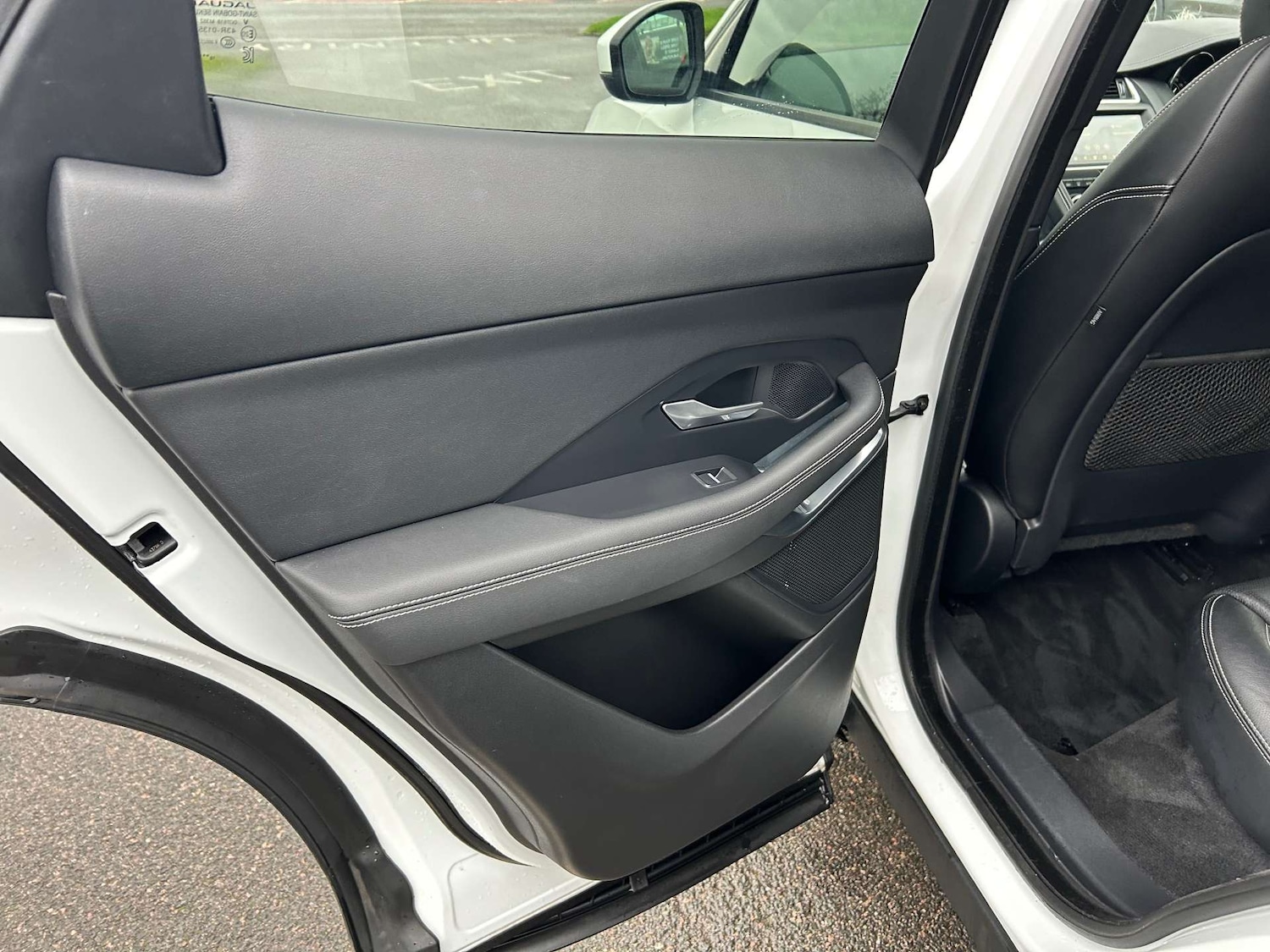 Used Jaguar E-Pace 2018 for sale - 77104181: Photo 22