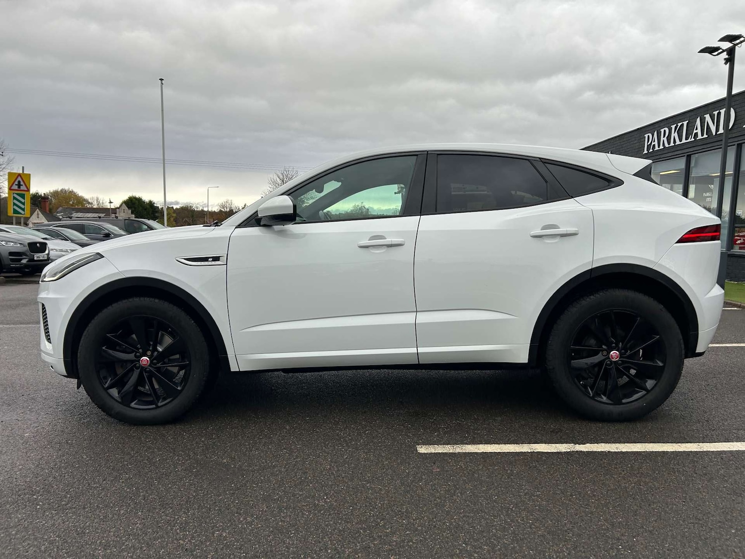Used Jaguar E-Pace 2018 for sale - 77104181: Photo 5