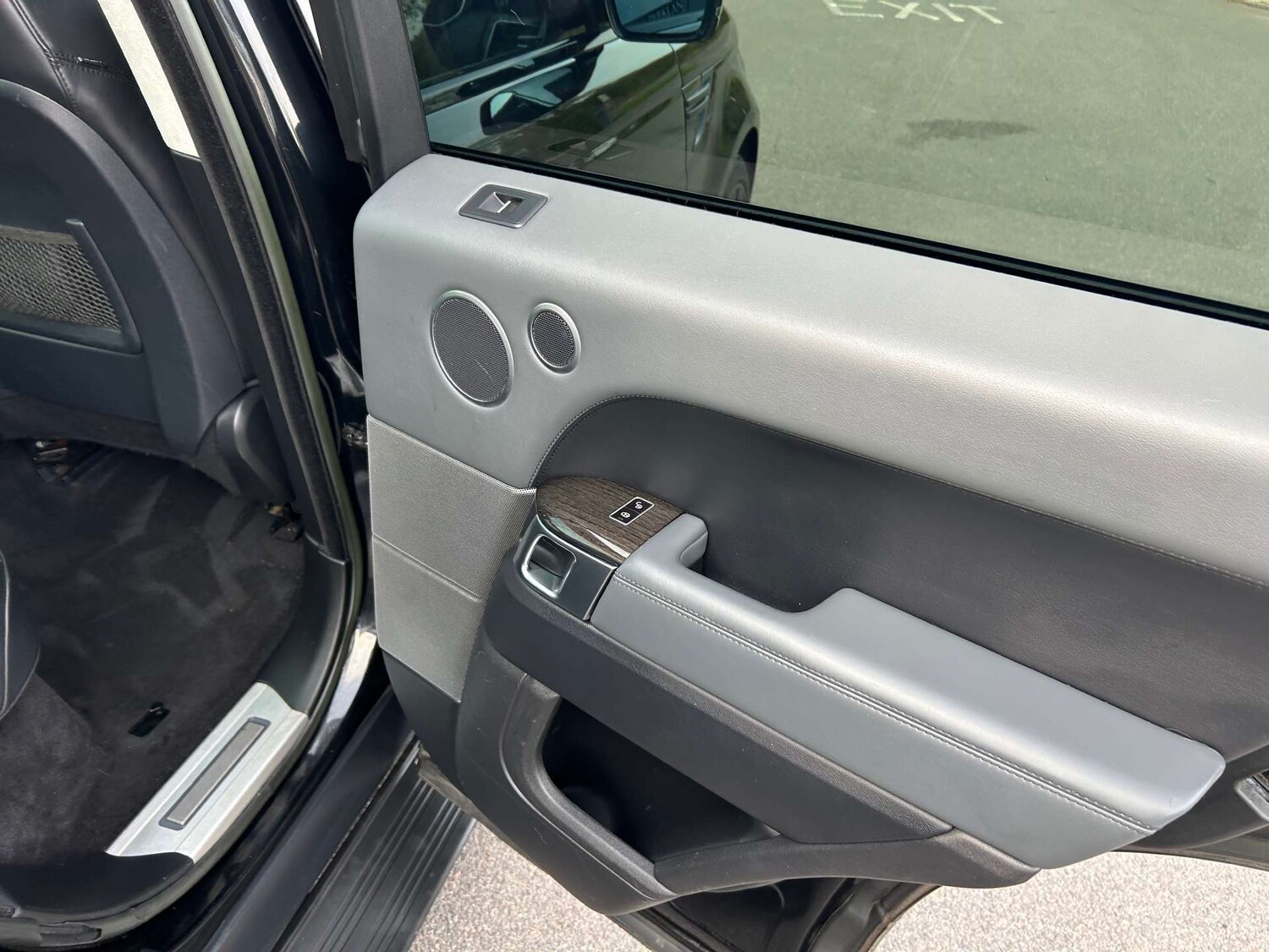 Used Land Rover Range Rover Sport 2015 for sale - 76770240: Photo 42