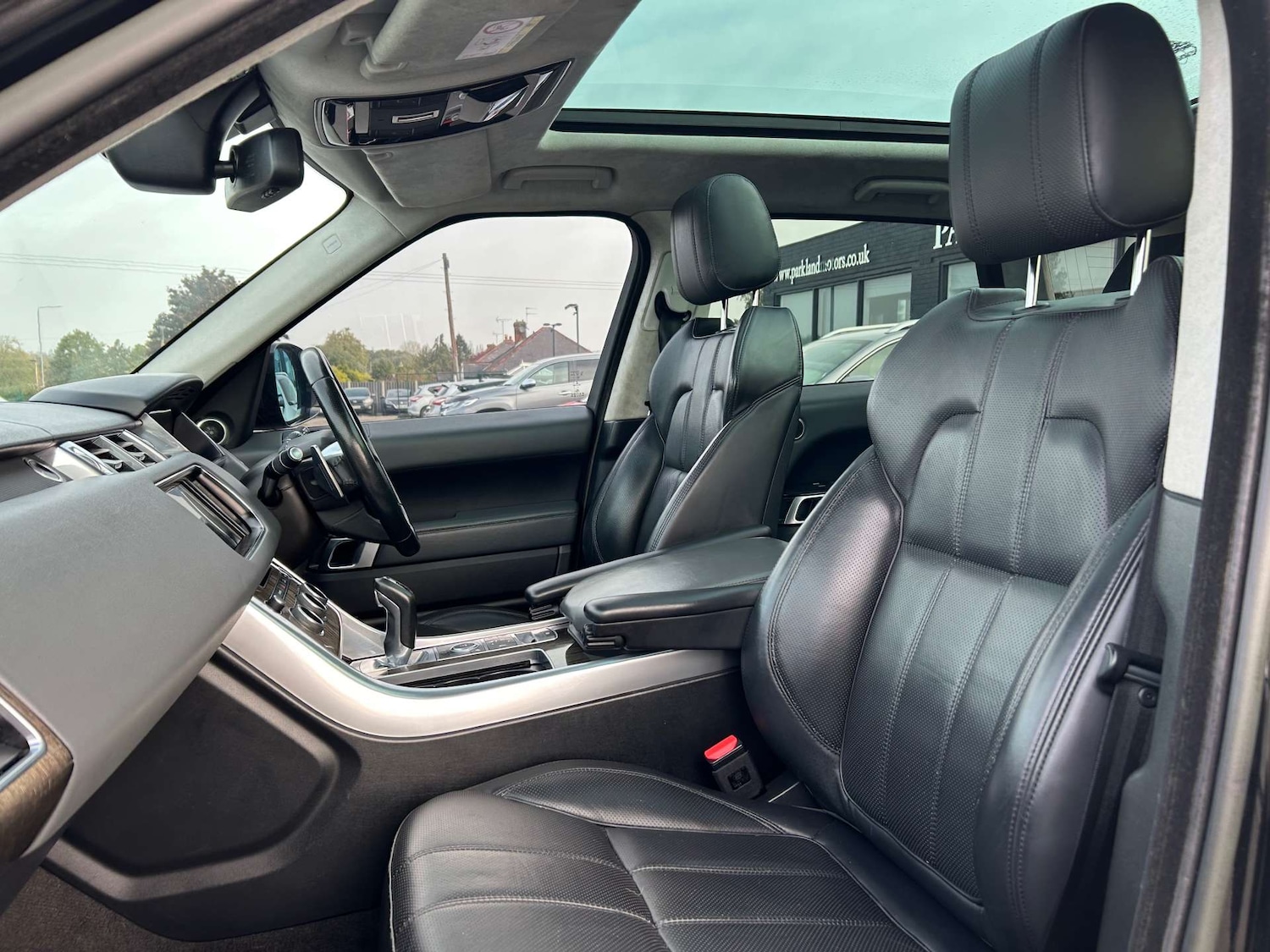 Used Land Rover Range Rover Sport 2015 for sale - 76770240: Photo 49