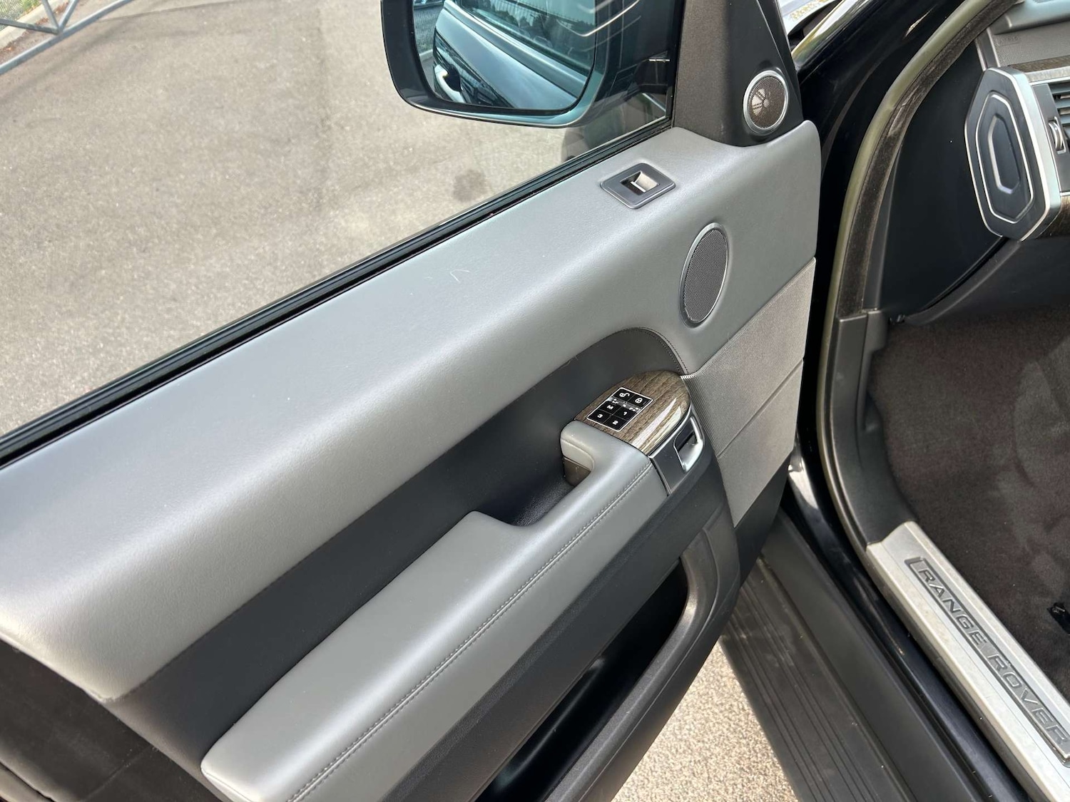 Used Land Rover Range Rover Sport 2015 for sale - 76770240: Photo 50