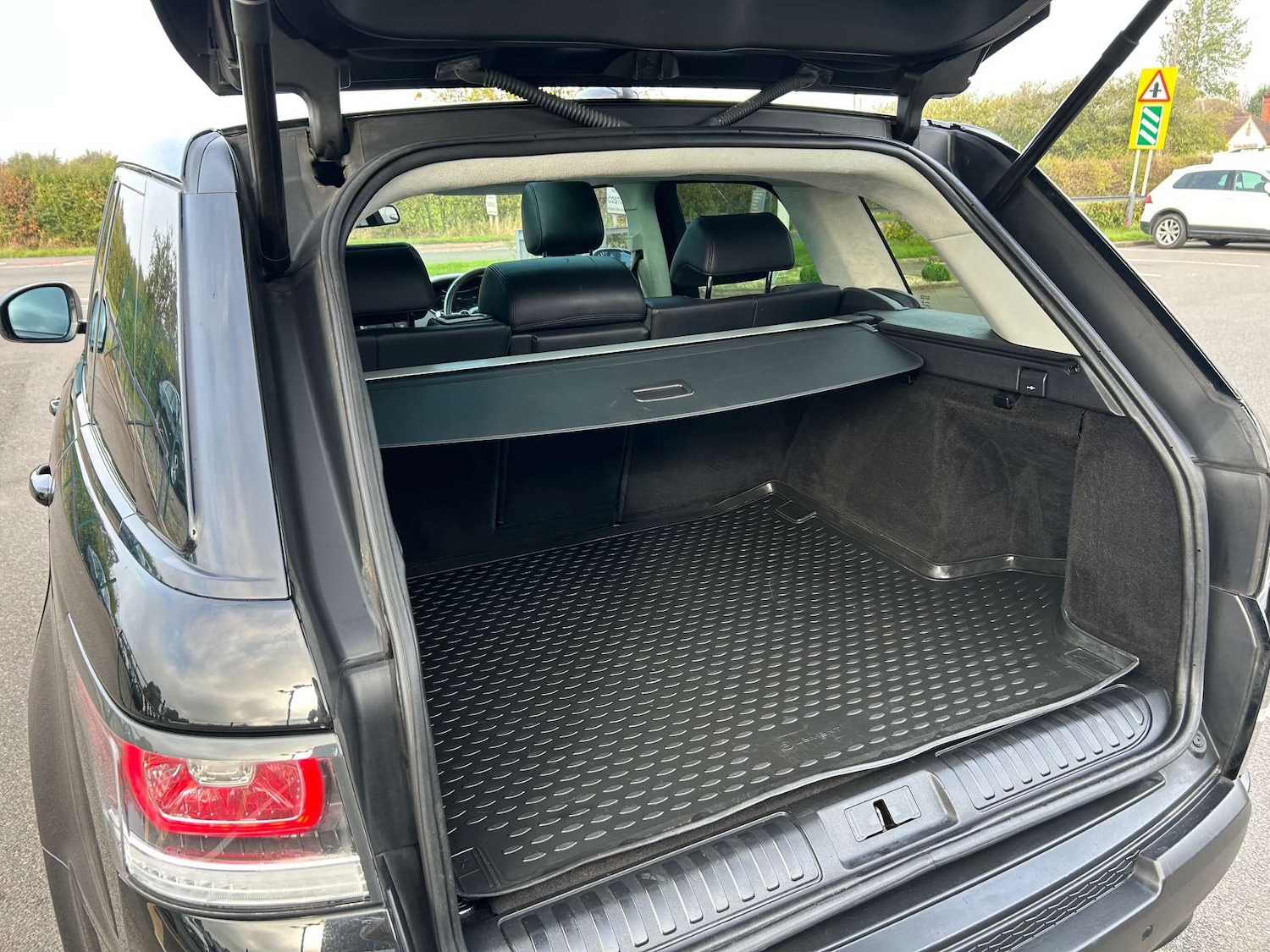 Used Land Rover Range Rover Sport 2015 for sale - 76770240: Photo 58