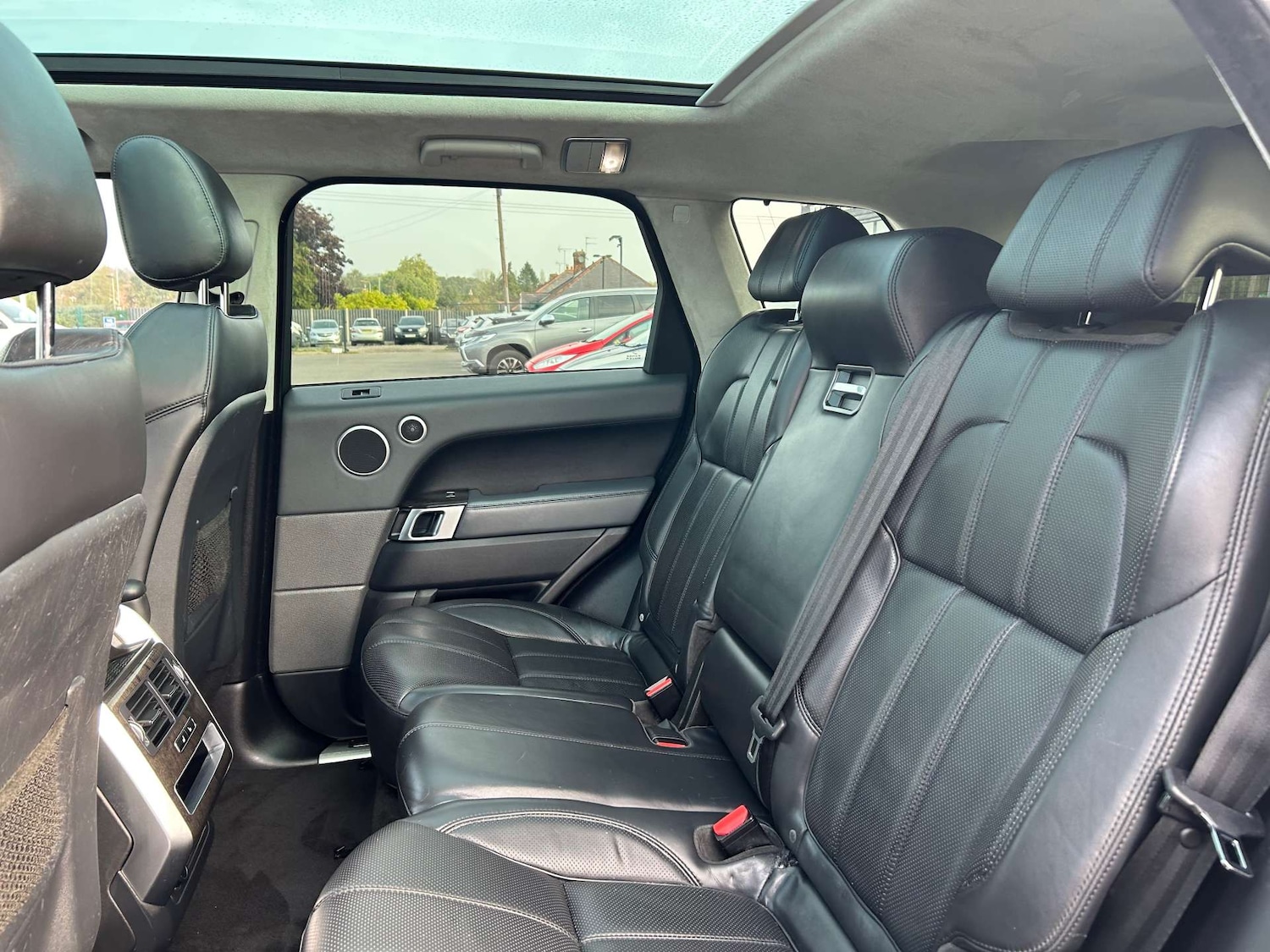 Used Land Rover Range Rover Sport 2015 for sale - 76770240: Photo 62