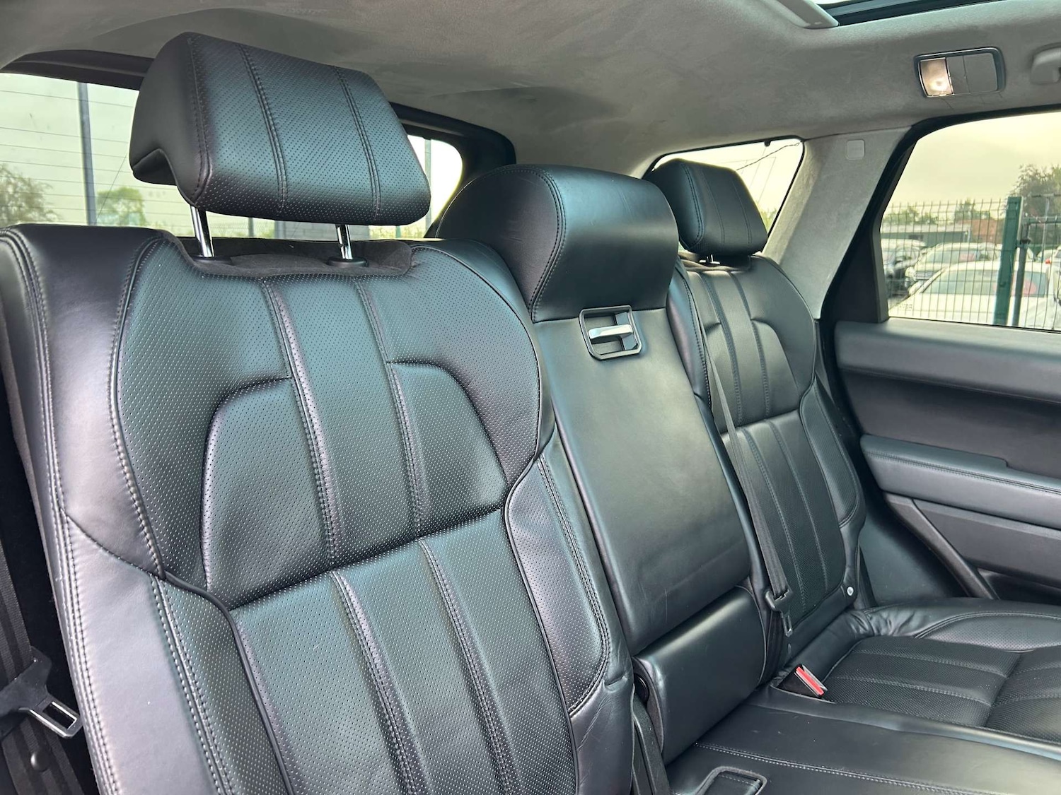 Used Land Rover Range Rover Sport 2015 for sale - 76770240: Photo 66