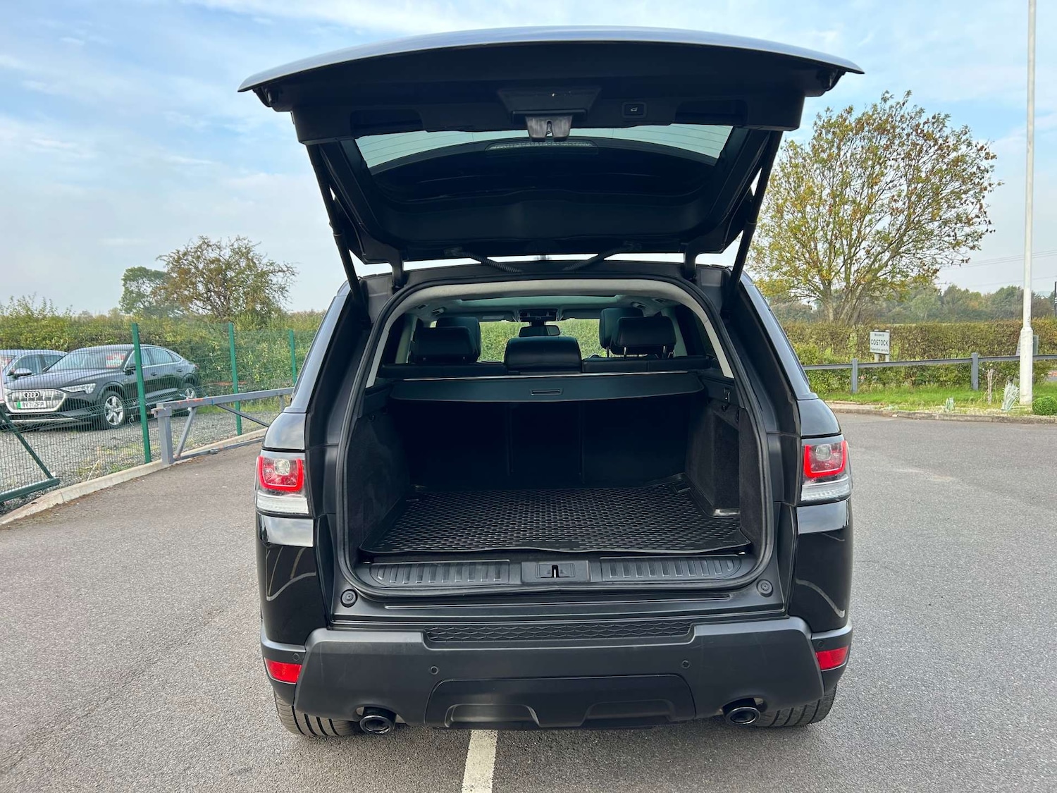 Used Land Rover Range Rover Sport 2015 for sale - 76770240: Photo 67