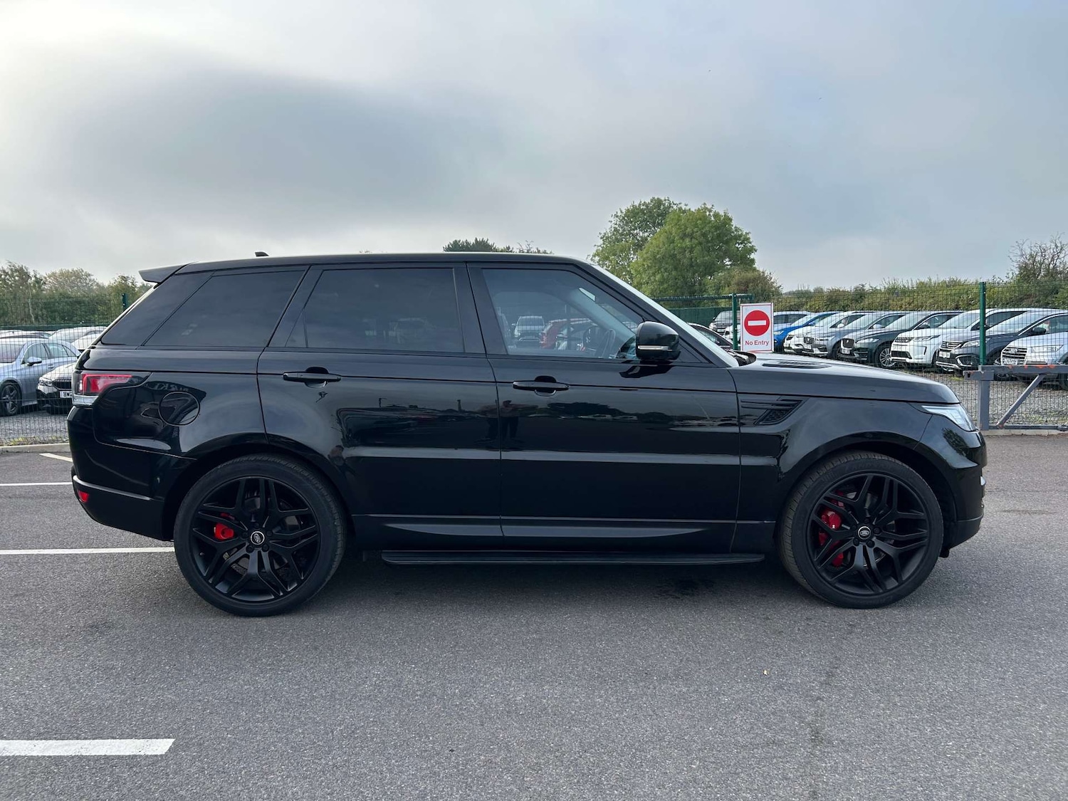 Used Land Rover Range Rover Sport 2015 for sale - 76770240: Photo 9