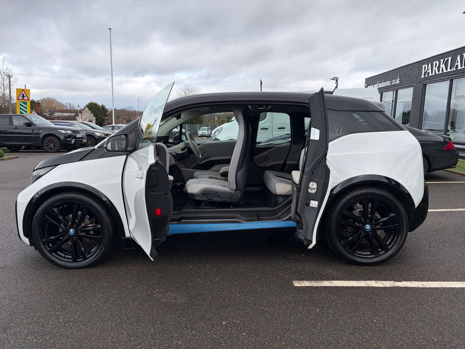 Used BMW i3 2018 for sale - 77632202: Photo 19