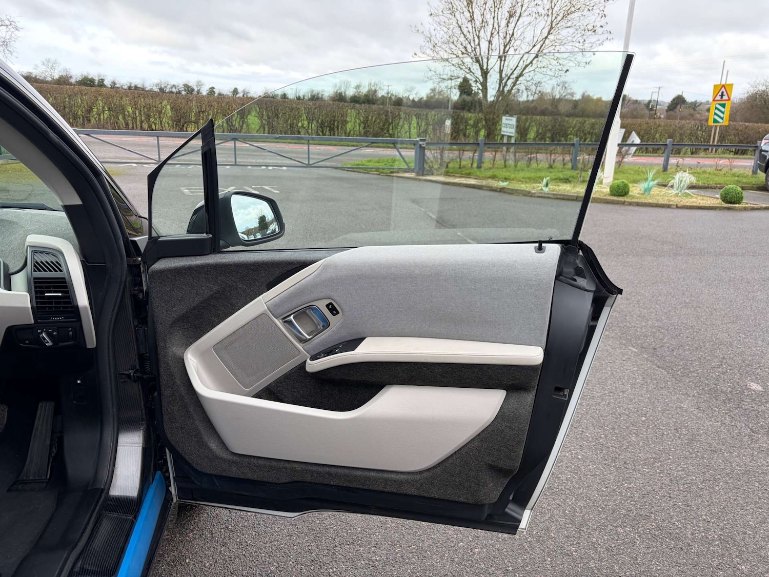 Used BMW i3 2018 for sale - 77632202: Photo 36