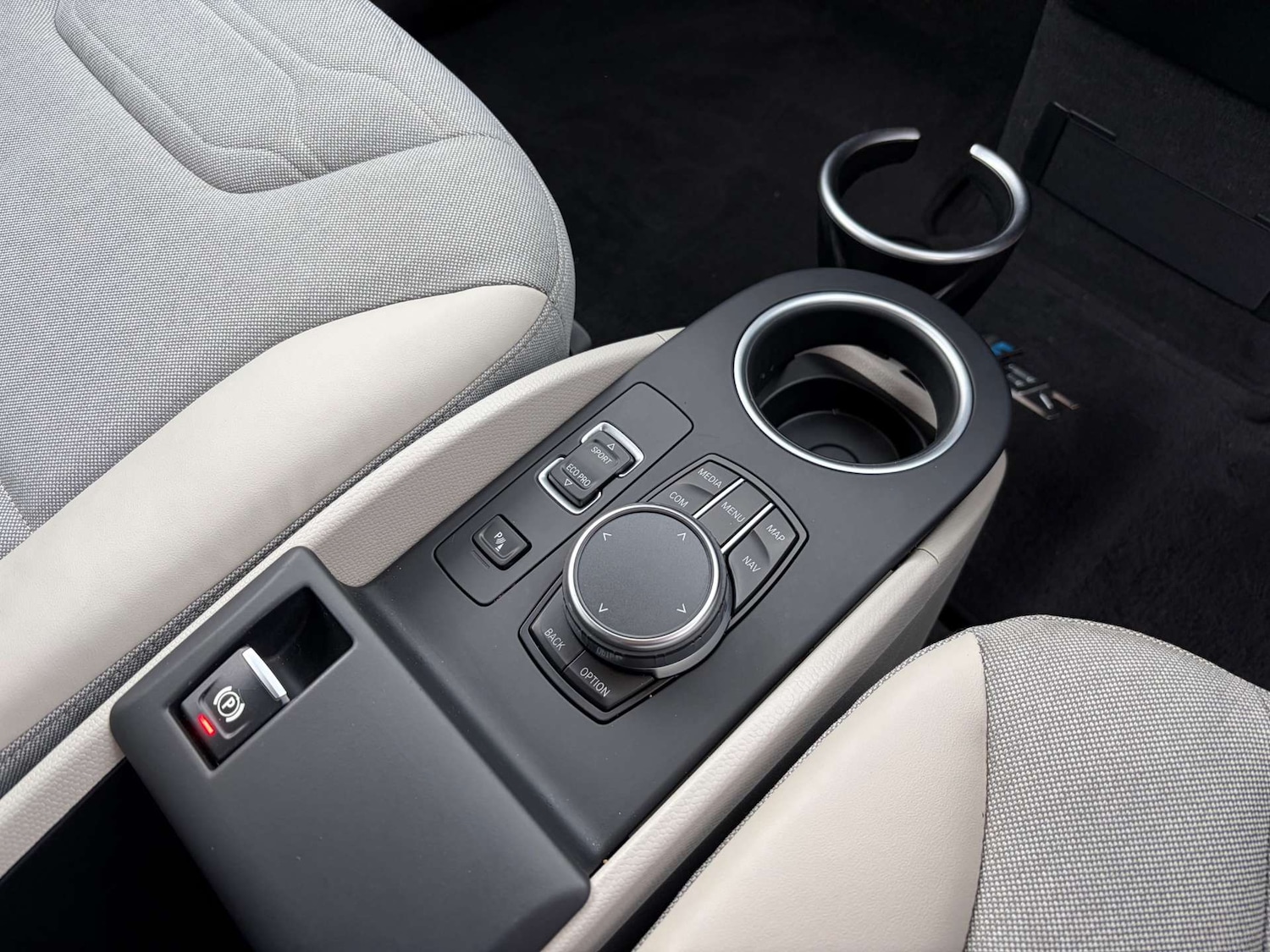 Used BMW i3 2018 for sale - 77632202: Photo 47