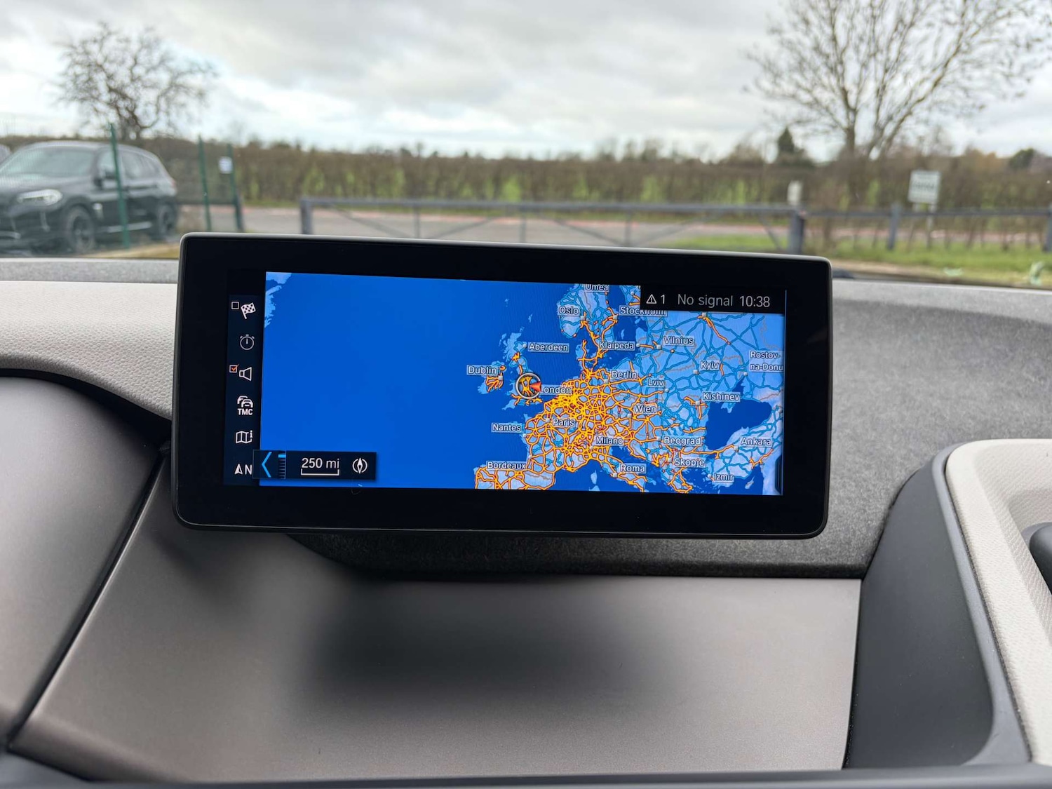 Used BMW i3 2018 for sale - 77632202: Photo 60