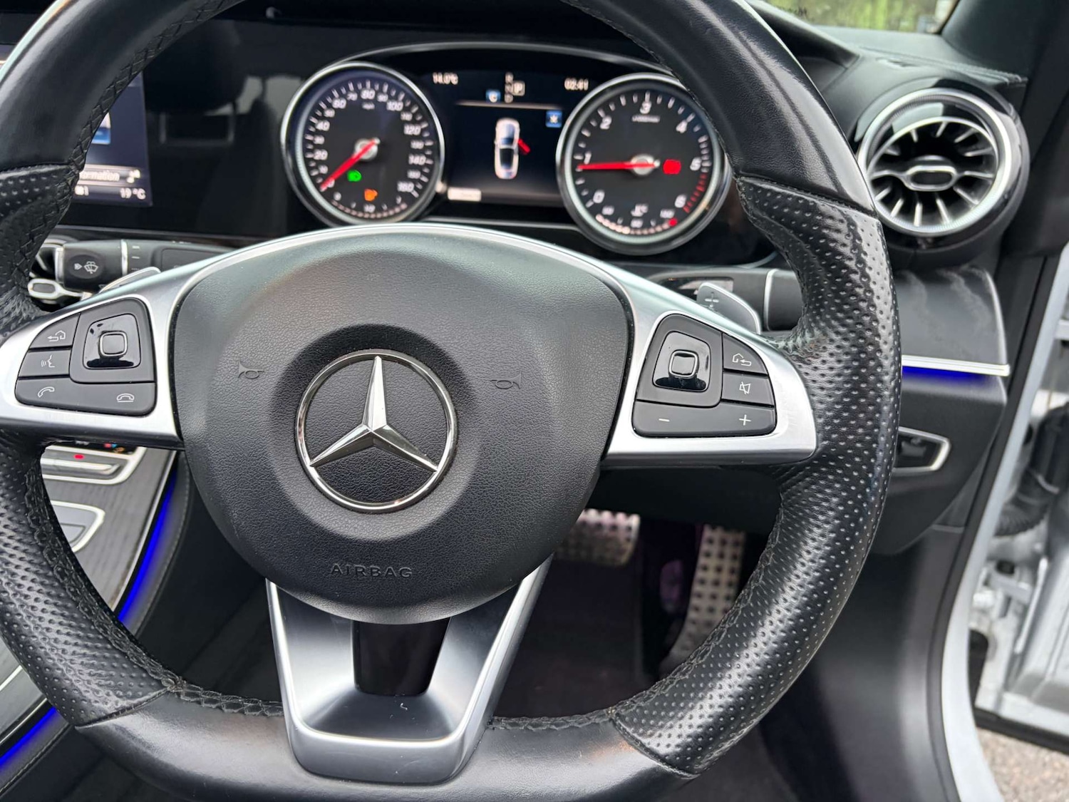 Used Mercedes-Benz E Class 2018 for sale - 77157187: Photo 46