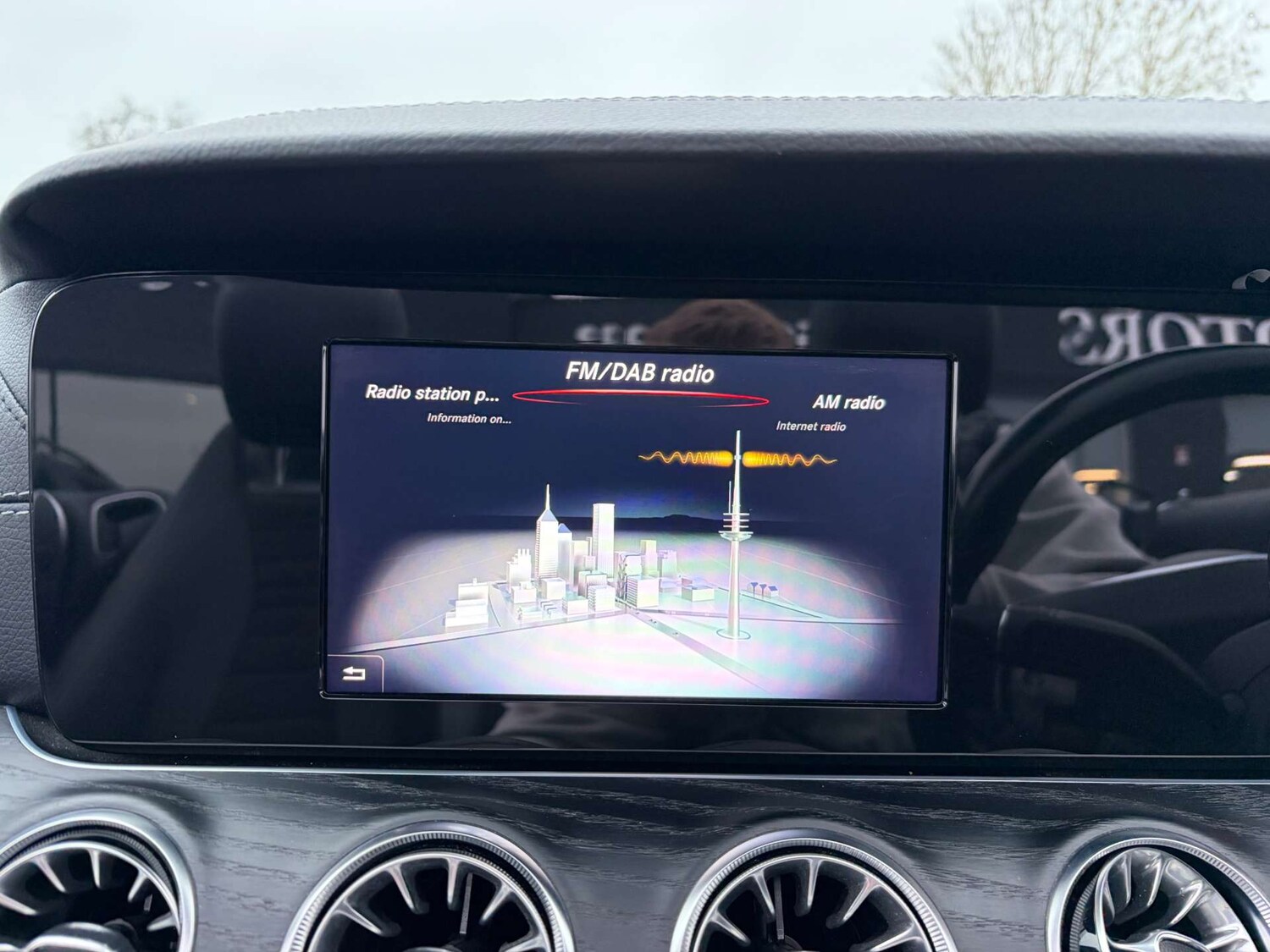 Used Mercedes-Benz E Class 2018 for sale - 77157187: Photo 63