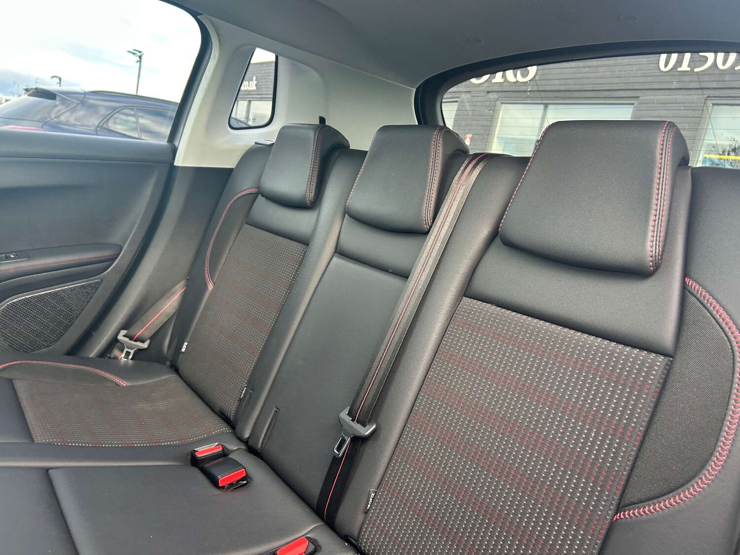Used Peugeot 2008 2017 for sale - 76223008: Photo 32