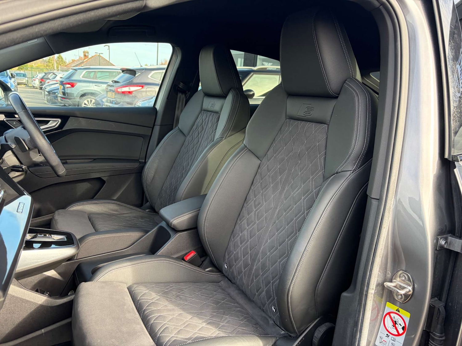 Used Audi Q4 e-tron 2024 for sale - 77809763: Photo 17